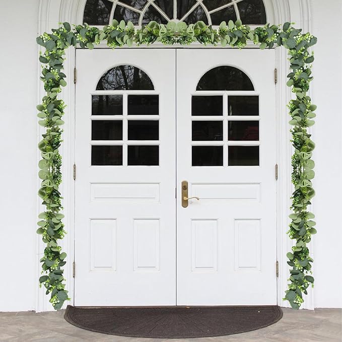 Artificial Eucalyptus Garland, 5.9FT Greenery Garland Vines Decoration, Faux Silver Dollar Eucalyptus Leaves for Table Home Wedding Mantle Party Indoor Decor