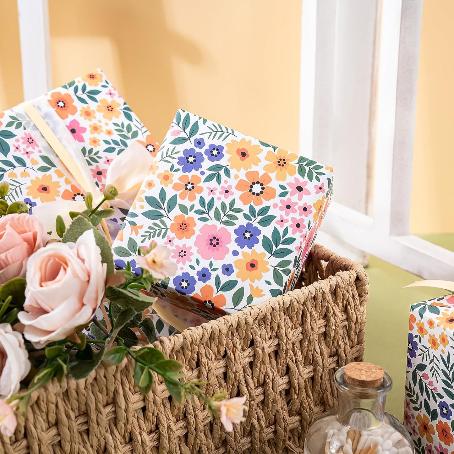 WRAPAHOLIC Kraft Floral Wrapping Paper Roll - Mini Roll - 17 Inch x 16.5 Feet - Ditsy Flower Wrapping Paper, Perfect for Wedding, Birthday, Bridal Shower, Tea Party