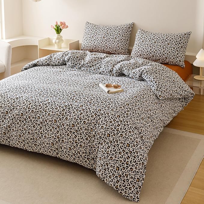 KAREVER Leopard Print Comforter King Cotton Black White Cheetah Bedding Set Animal Lepard Print Bedding Blanket King