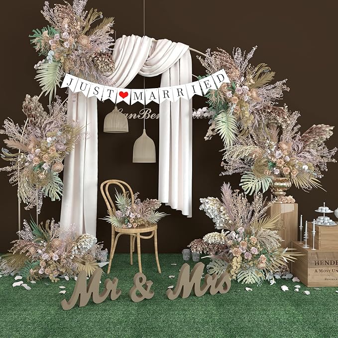 VIOPVERY Mr and Mrs Sign & Just Married Banner,Mr & Mrs Signs for Wedding Table,Large Wooden Letters for Sweetheart Table,Photo Props Wedding decorations for Anniversary,Wood Color
