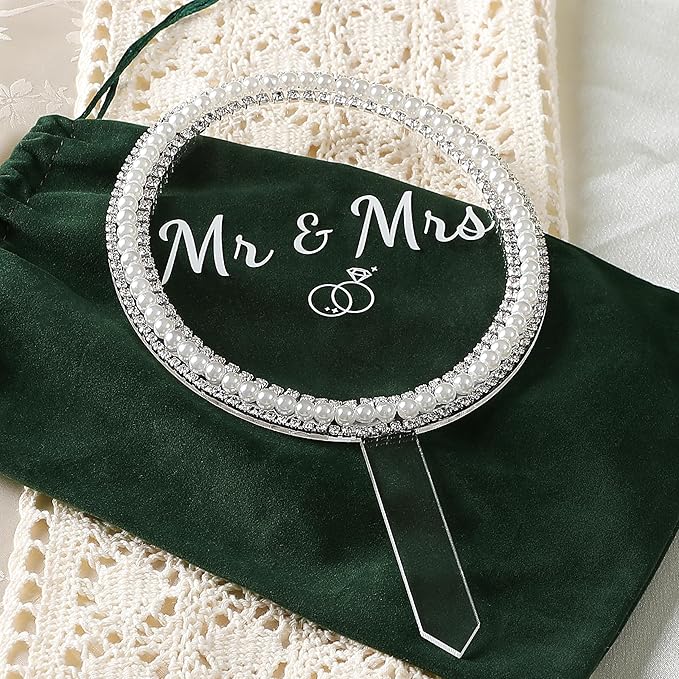 Coucoland Mr and Mrs Cake Topper - Oval Wedding Cake Decor with Rhinestones and Pearls for Engagement Bridal Anniversary