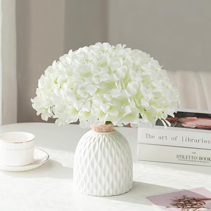 100 Pcs Faux White Hydrangea Artificial Flowers Bulk, Fake Silk Hydrangea Flowers Heads with Stems for Wedding Decorations Garden Party Baby Shower Porch Home Decor Table Centerpieces