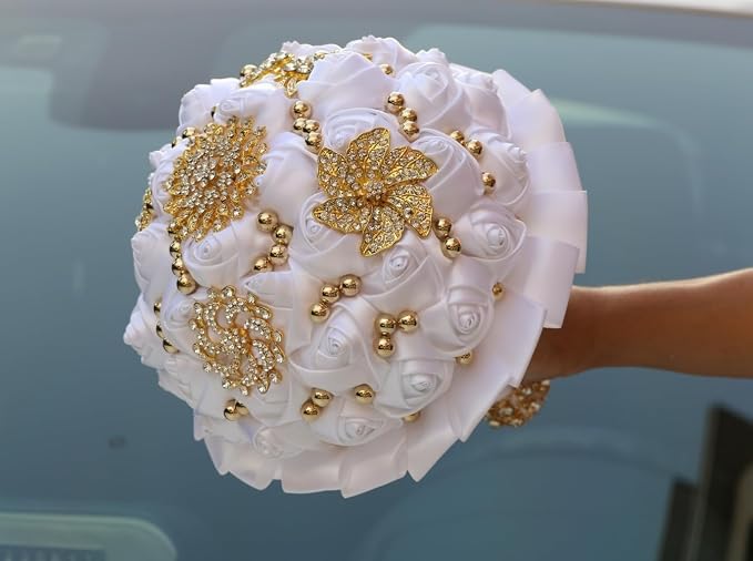 White Wedding Bridal Bouquet with Gold Brooch Bling Rhinestone Pearl Satin Rose Flower Bouquet for Bride Bridesmaid Quinceanera Wedding White 7.1in