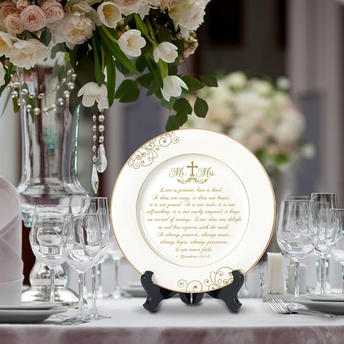 Urllinz Best Anniversary Wedding Gifts for Couples Unique 2026 - Mr and Mrs Plate with 24k Gold Foil Decorations, Newlywed Bridal Shower Engagement Gift for Her Him, Ceramic 9"