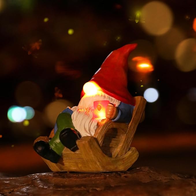 Solar Garden Gnomes Outdoor Statue with Solar Lights,7.1“ Figurine Lights Solar Garden Yard Decorations Outdoor Decorations for Patio,Yard,Lawn Ornament，Mom Gift Unique Housewarming Gifts