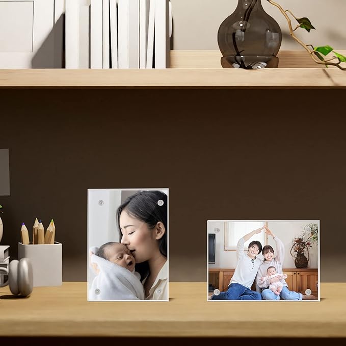 Kigley 16 Pcs 2.5 x 3.5 Inch Mini Acrylic Picture Frames, Clear Acrylic Photo Business Card Frame Desktop Display Double Sided Wallet Size Frame Freestanding Frames for Film Photos Cards Stamp