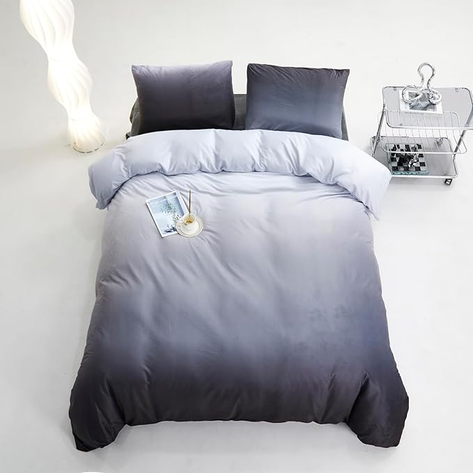 KAREVER Gray White Gradient Comforter Set King Gray Velvet Bedding Comforter Modern Plain White and Deep Gray Gradient Soft Quilt Farmhouse Flannel Comforter Warm King Bed Comforter
