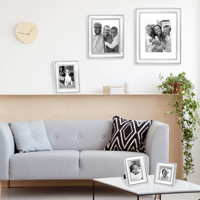 Isaac Jacobs 4x6 Silver Beveled Mirror Picture Frame - Classic Mirrored Frame with Slight Slanted Angle Made for Wall Décor Display, Tabletop, Photo Gallery and Wall Art (4x6, Silver)
