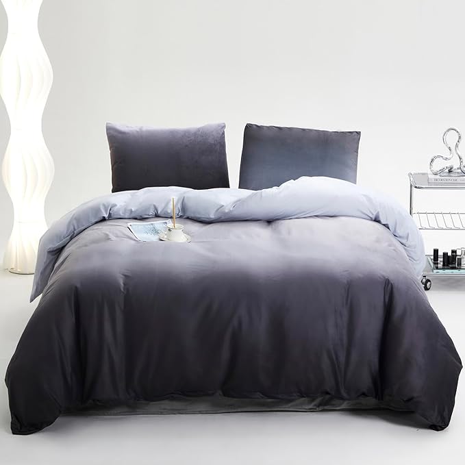 KAREVER Gray White Gradient Comforter Set King Gray Velvet Bedding Comforter Modern Plain White and Deep Gray Gradient Soft Quilt Farmhouse Flannel Comforter Warm King Bed Comforter