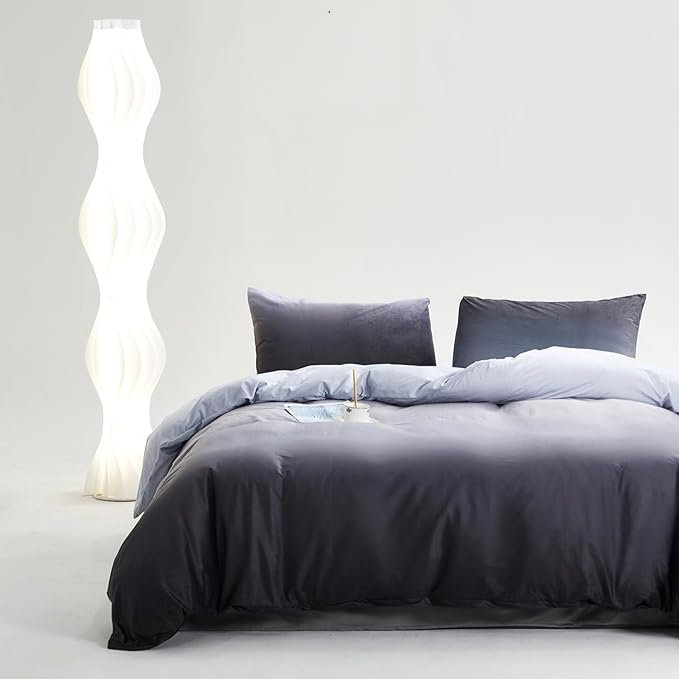 KAREVER Gray White Gradient Comforter Set King Gray Velvet Bedding Comforter Modern Plain White and Deep Gray Gradient Soft Quilt Farmhouse Flannel Comforter Warm King Bed Comforter