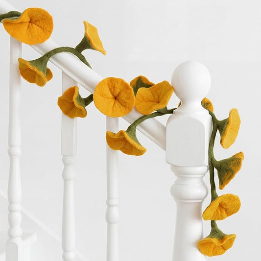 XunYee 5.6 ft Wool Felt Flower Garland Hand Felted Flower Strings for Wedding Party Floral Decor Mantle Decorations(Yellow,1 Pack)