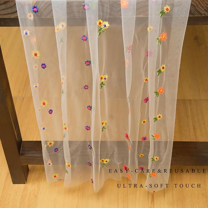 Set of 1 Flower Table Runner 10ft, 29 * 120 Inch White Table Cloth Sheer Tulle Table Cover,Embroidery Daisy Table Runner for Wedding Party Baby Shower Birthday Home Decor