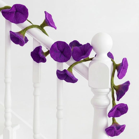 XunYee 5.6 ft Wool Felt Flower Garland Hand Felted Flower Strings for Wedding Party Floral Decor Mantle Decorations(Purple,1 Pack)