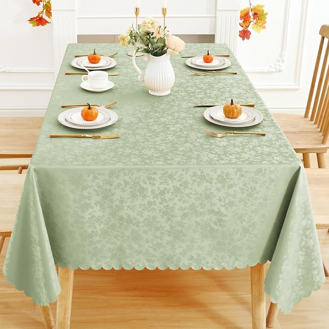 Smiry Rectangle Table Cloth, Waterproof Heavy Duty Vinyl Tablecloths, Wipeable Washable Table Cover for Kitchen and Dining Room (Grass Green, 60" X 84")