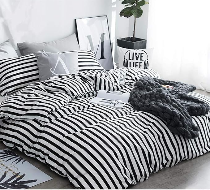 KAREVER White and Black Stripes Comforter Set Cal King Women Bedding Set Soft Durable Girls White Striated Bedding Set Hotel Quality Blanket