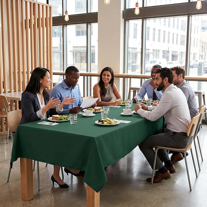 8 Packs Hunter Green Tablecloth Rectangle 60x102 Inch Table Cloth for 6 Foot Rectangle Table, Wrinkle Resistant Polyester Fabric Dark Green Washable Table Cover for Wedding Party Buffet
