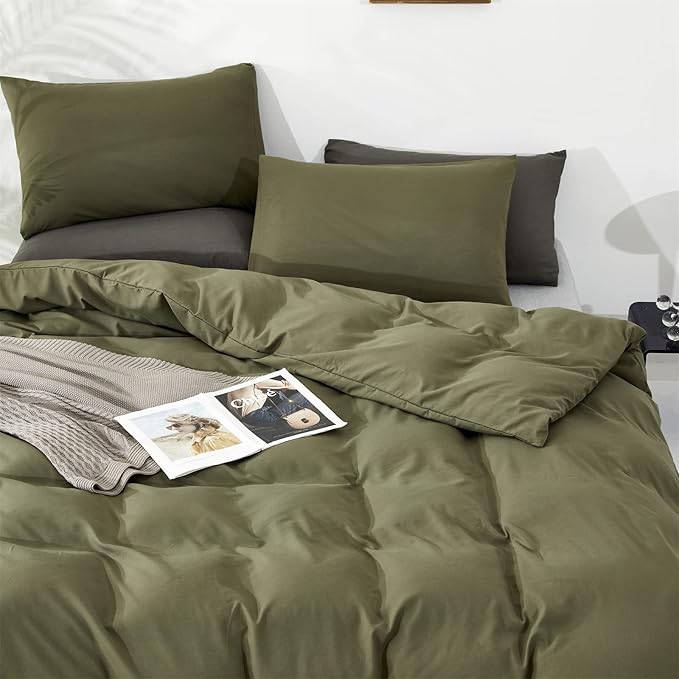 KAREVER Olive Green Comforter Full Size Solid Green Bedding Set 3 PCs Soft Dark Green Full Size Bed Blanket Set for All Season as Gift