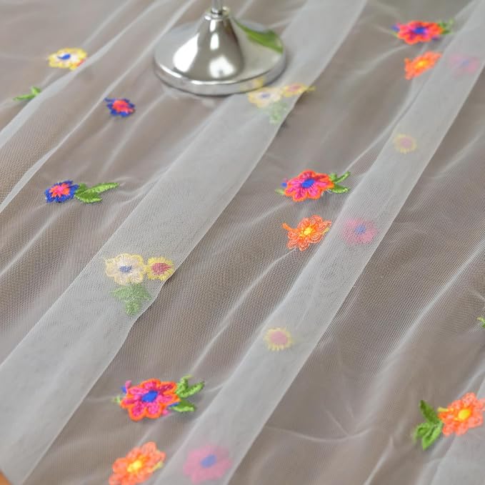 Set of 3 Flower Table Runner 10ft, 29 * 120 Inch White Table Cloth Sheer Tulle Table Cover,Embroidery Daisy Table Runner for Wedding Party Baby Shower Birthday Home Decor