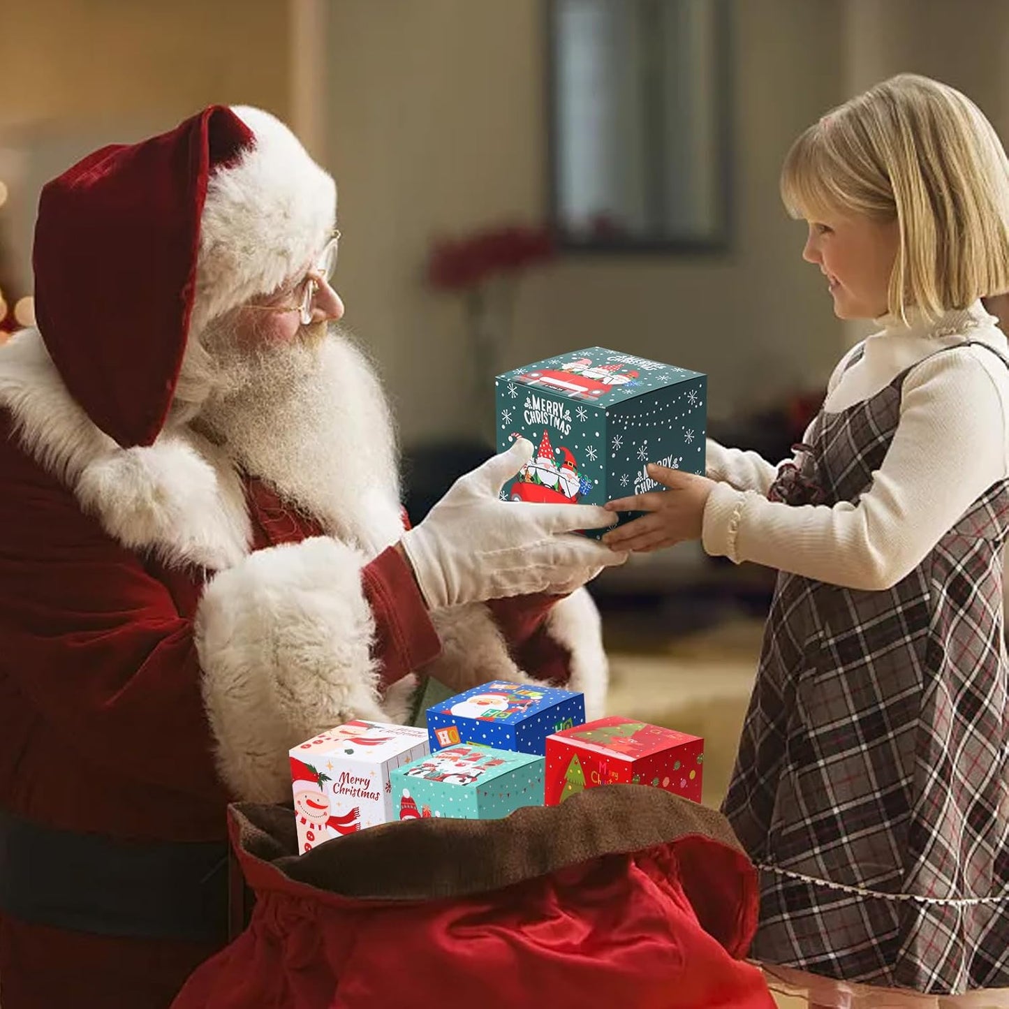 COTOPHER 20 Pcs Christmas Gift Boxes, 5" x 5" x 5" Xmas Candy Boxes for Gift Giving, Paper Treat Ornament Gift Box Decorative Christmas Goodie Box for School Home Holiday Party Favors Supplies