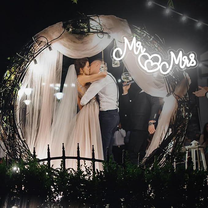 Mr and Mrs Neon Sign for Wall Decor,Neon Wedding Signs for Reception,Mr and Mrs Sign for Wedding Decorations,Wedding neon sign for Engagement Party，Anniversary,Valentine's Day,15.7 * 8.7 inch(D251)