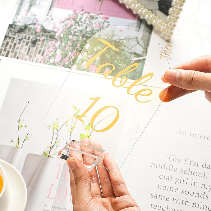 Qunclay 40 Pack 5 x 7 Inch Gold Acrylic Wedding Table Number 1-40 Clear Table Stand with Numbers Calligraphy Number Holders Signs for Wedding Reception Birthday Party Decorations