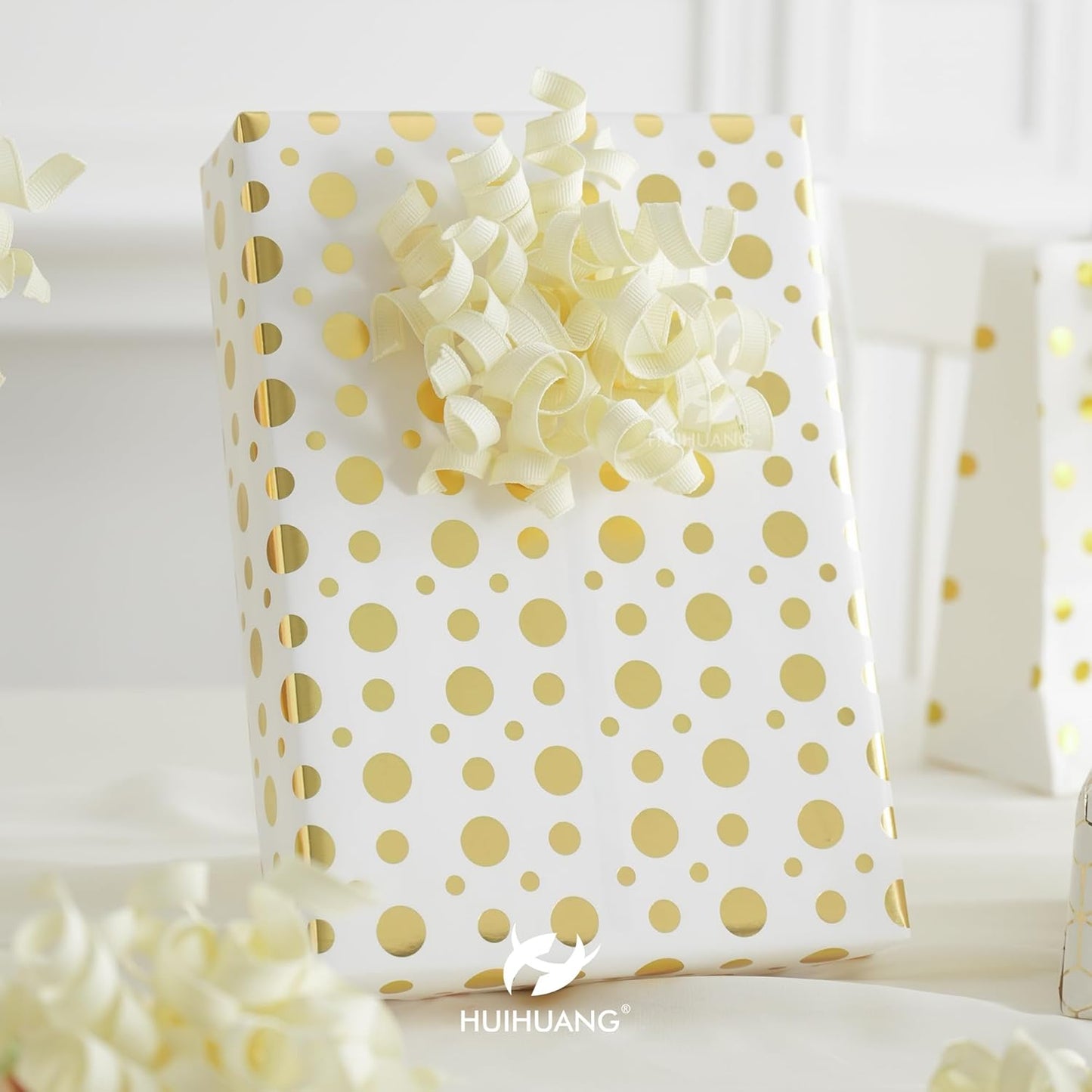 HUIHUANG Ivory Bows for Gift Wrapping, White Curly Ribbon Bows Self Adhesive Burst Gift Bow for Presents, Wine Bottle, Treat Bags, Wrap Accessories, Bridal Shower Wedding Party Favor - 6 Counts