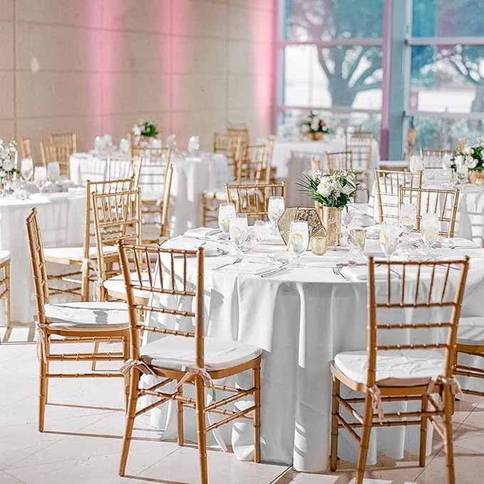 Pesonlook 10 Pack 120 Inch White Round Table Cloths, Premium Polyester Round Tablecloth Wrinkle Resistant Washable TableCover for Wedding, Party, Dining,Banquet,Buffet Table