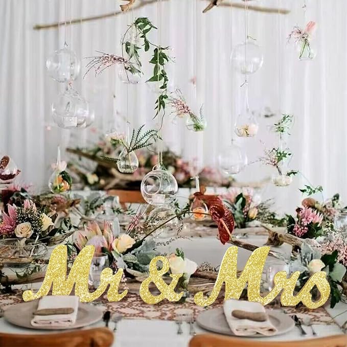 VIOPVERY Mr and Mrs Sign & Just Married Banner,Mr & Mrs Signs for Wedding Table,Large Wooden Letters for Sweetheart Table,Photo Props Wedding decorations for Anniversary,Gold