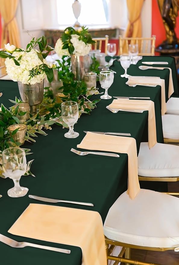 10 Pack 60 x 102 Inch Tablecloth, Hunter Green Tablecloth for 6 Feet Rectangle Tables, Stain and Wrinkle Resistant Washable Fabric Table Cloth for Wedding Party Dining Table Buffet Parties Camping