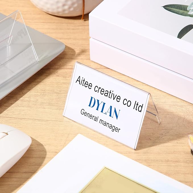 Vicenpal 50 Pieces Clear Plastic Name Tent Holders 3.5'' X 2.5'' Acrylic Name Plate for Desk PVC Table Tent Card Holder Desk Sign Frame for Office Table Business Conference School Meeting Room