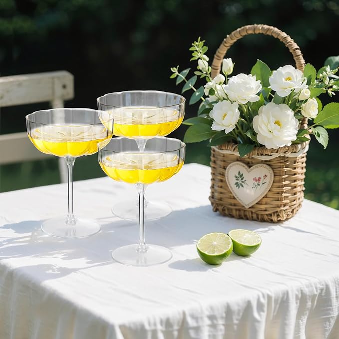 LIYH 20 Pcs Plastic Champagne Glasses 8 oz Champagne Flutes Plastic Cocktail Glasses Coupe Cups Disposable Martini Cups Perfect for Bar Cocktails Martinis Parties