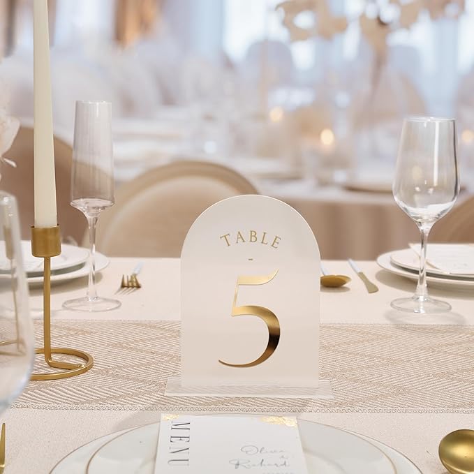 UNIQOOO Frosted Arch Wedding Table Numbers 1-20, Gold Foil Printed 5x7 Acrylic Display Signs and Holders, Pack of 20, Perfect for Centerpiece, Reception, Decoration, Party, Anniversary, Event