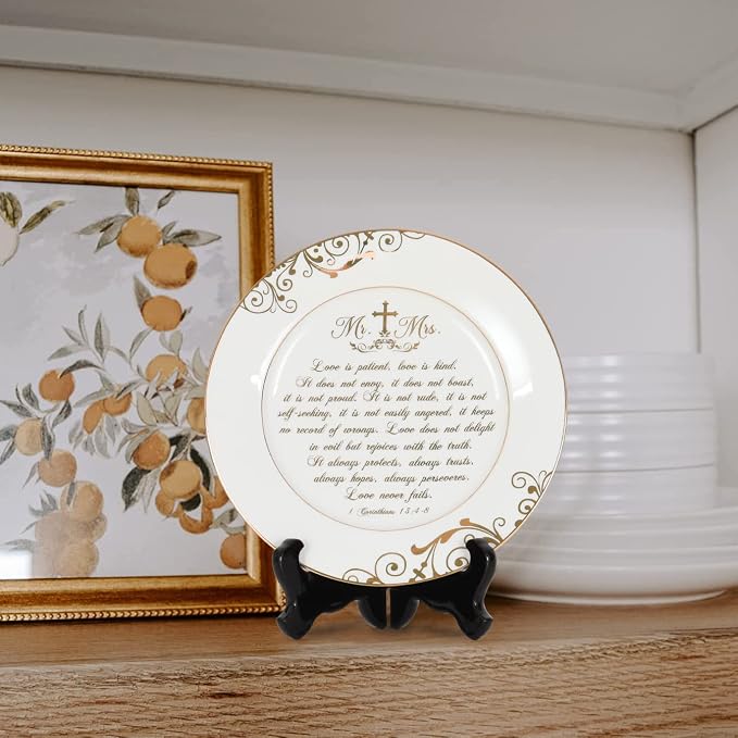 Urllinz Best Anniversary Wedding Gifts for Couples Unique 2026 - Mr and Mrs Plate with 24k Gold Foil Decorations, Newlywed Bridal Shower Engagement Gift for Her Him, Ceramic 9"