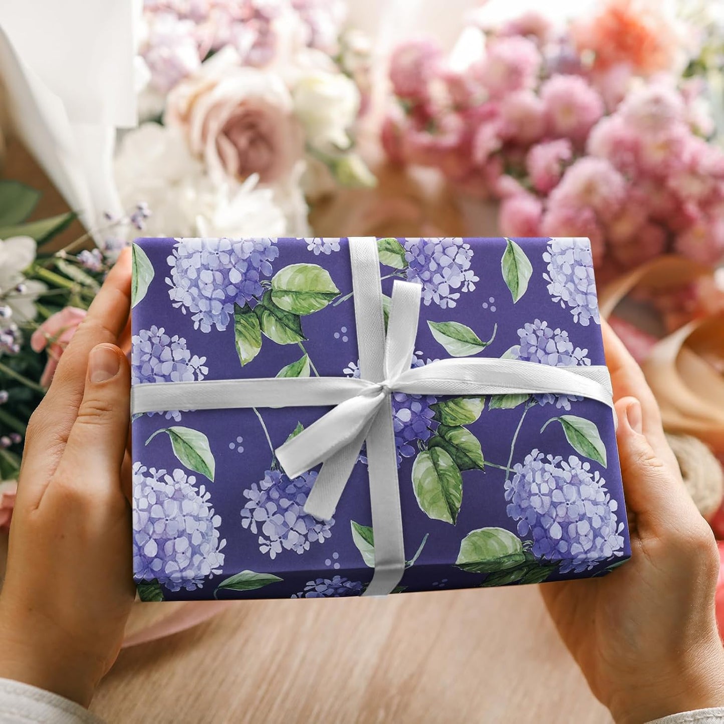 RUSPEPA Floral Wrapping Paper Roll for Women, Mini Roll, Elegant Hydrangea Flower Design Kraft Gift Wrap Paper Perfect for Birthday, Spring, Wedding, Bridal Shower, Mother's Day, 17 Inch x 16.4 Feet