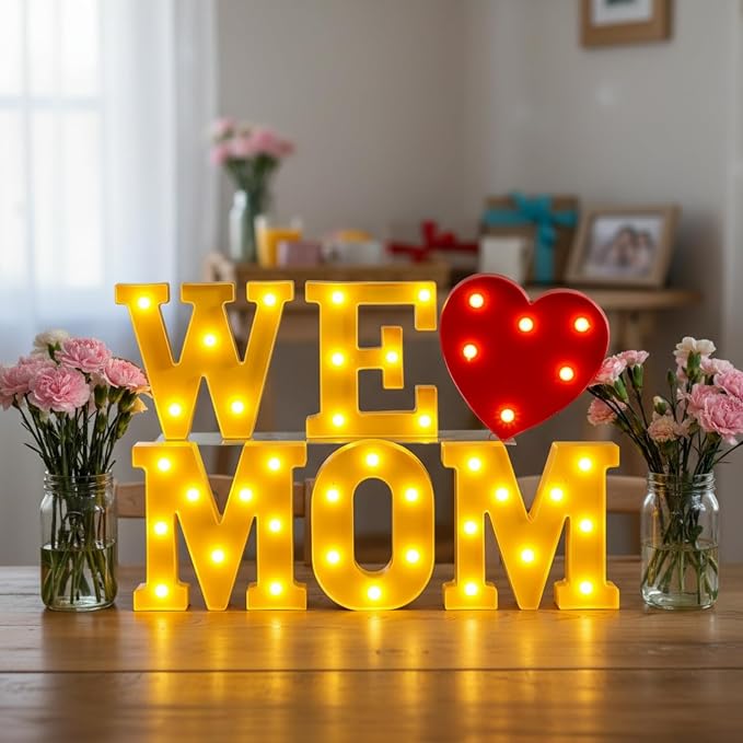 Honoson 6 Pcs Mothers Day Decorations We Love Mom Heart LED Lights up Sign Table Decoration for Mom Birthday Gifts Mothers Day Party Decoration