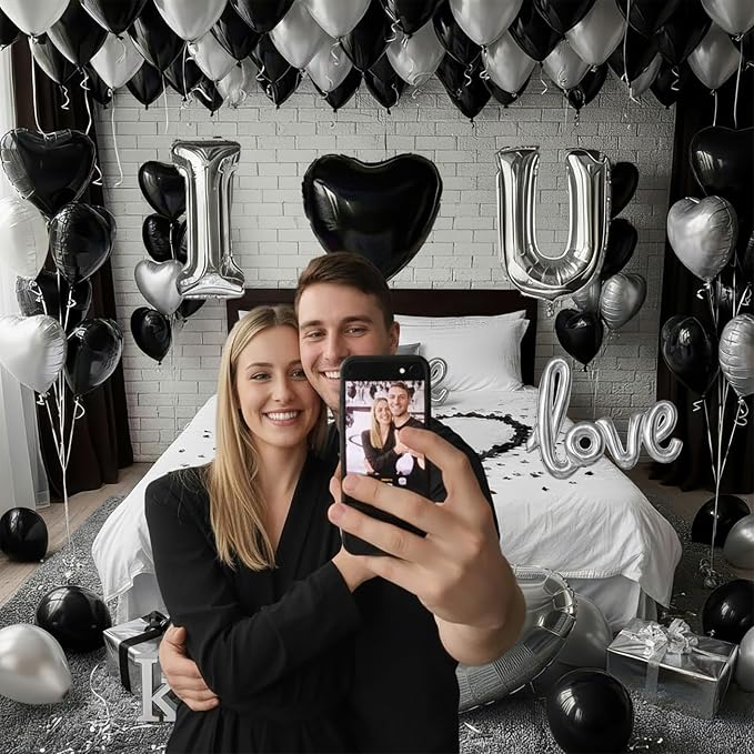 I Love You Balloons for Him/Her Balloons Black and silver romantic balloon kit with heart LOVE mylar balloons Black rose petals for hotel Dec orations Valentines Party wedding anniversary supplies
