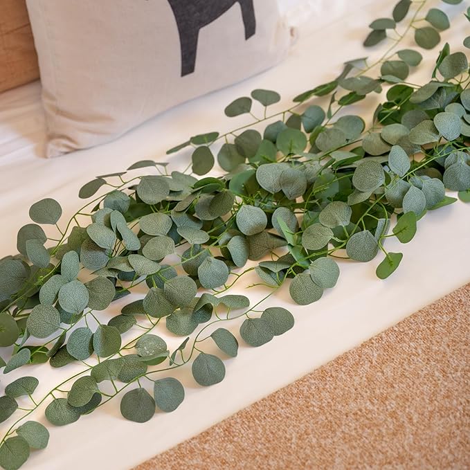 CQURE 96Pcs Eucalyptus Garland,Artificial Eucalyptus Leaves Table Greenery Garland Wreath Vines for Wedding Party Table Fireplace Wall Room Decor
