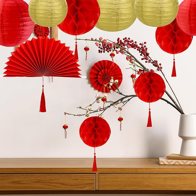Winlyn 22 Pcs Chinese Lunar New Year Party Decorations Oriental Hanging Fans Red Gold Round Paper Lanterns Honeycomb Balls for Asian Chinese Vietnamese Tet The Year of Horse Home Wedding 2026 Decor