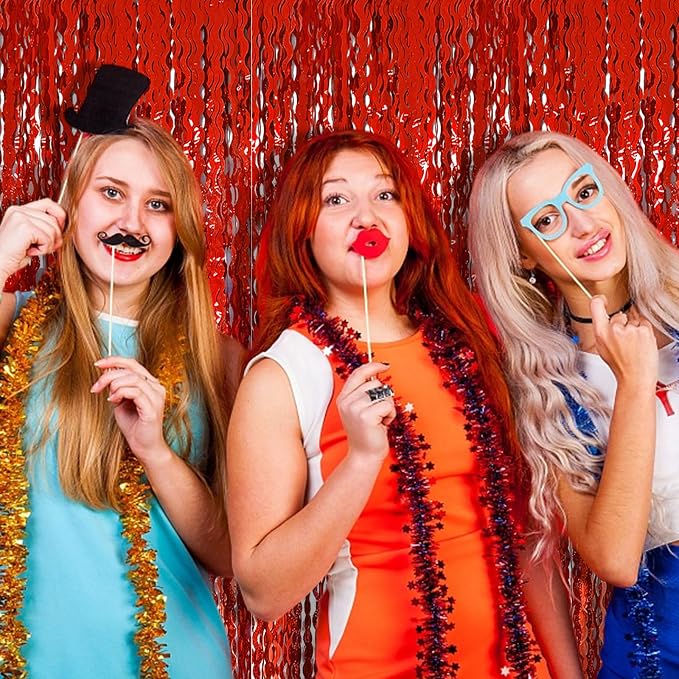 Red Tinsel Foil Fringe Curtains Wavy Backdrop for Parties Sparkle Metallic Wavy Foil Fringe Backdrop Curtain for Party Decorations Photo Booth Props Birthday Graduation Wedding Valentines Decor