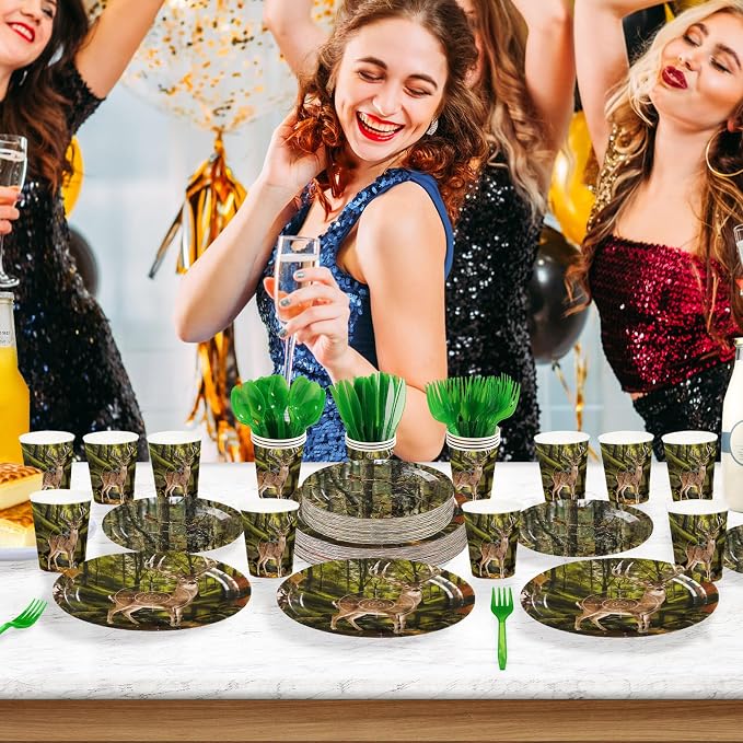 168Pcs Hunting Deer Camo Party Decorations Woodland Deer Plates Napkins Cups Forks Knives Spoons Hunting Themed Tableware Set for Hunter Outdoor Camping Picnic Camouflage Party Supplies Serves 24