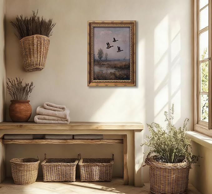 Vintage Gold Framed Flying Duck Wall Art Mallard Duck Canvas Wall Decor Rustic Mallard Poster Artwork Retro Rustic Farmhouse Animal Picture for Home Living Bedroom Farmhouse Hallway