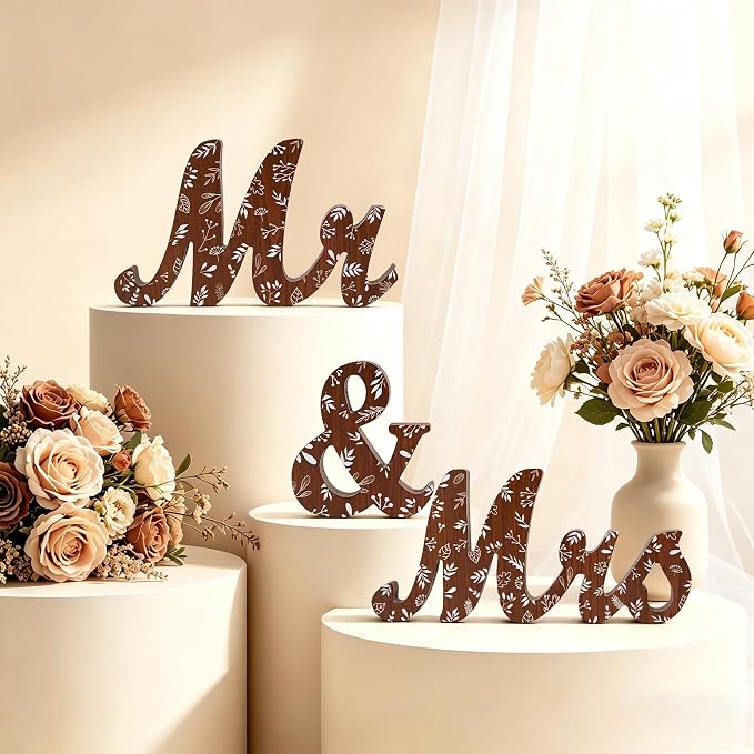 Mr & Mrs Sign for Wedding Table Blue Floral Wedding Decorations for Reception Rustic Wooden Freestanding Letters Table Centerpieces Wooden Photo Booth Props for Wedding Bridal Anniversary Supplies (Brown)