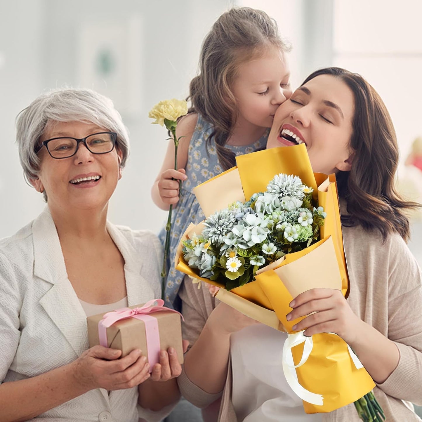 BEISHIDA 20Pcs Gold and Kahki Double Sided Floral Wrapping Paper Matte Waterproof Flower Bouquet Wrapping Paper for Floral Wrap Florist Packing Supplies Birthday Valentine's Christmas Gift Wrapping