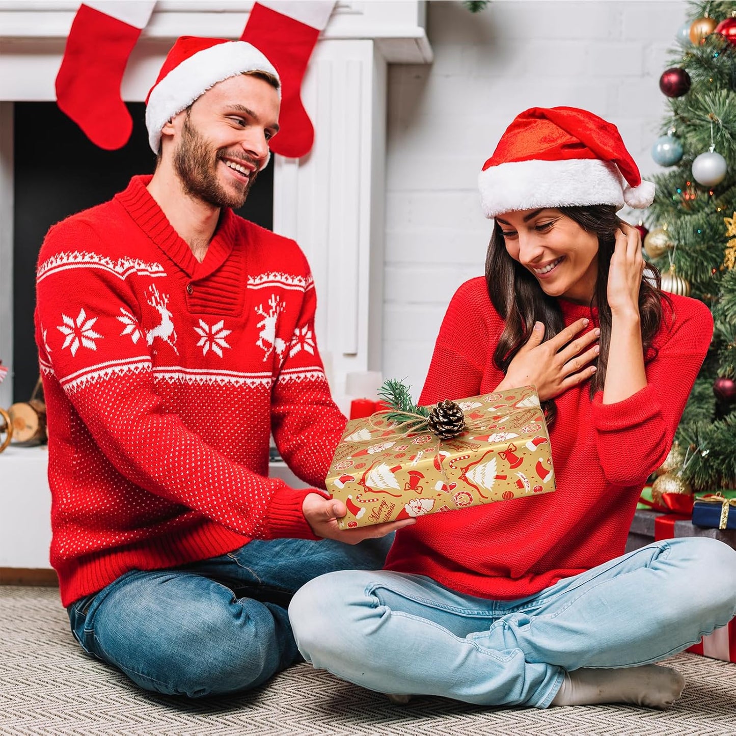 Christmas Gift Wrapping Paper Rolls,3 Rolls 17inches x 198inches Reversible Gift Wrapping Paper, Red Gold White Wrapping Paper, Snowflakes, Stripes, Plaid, Santa hat, Christmas decorations