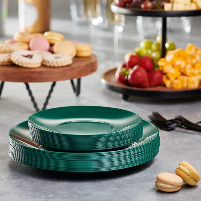 PLASTICPRO 64 Piece Combo Plates Christmass Set includes 32-7'' inch Plates & 32-10'' inch Plates Green Plastic Party Plates Christmass theme heavyweight Elegant, Disposable, Tableware, Dishes,