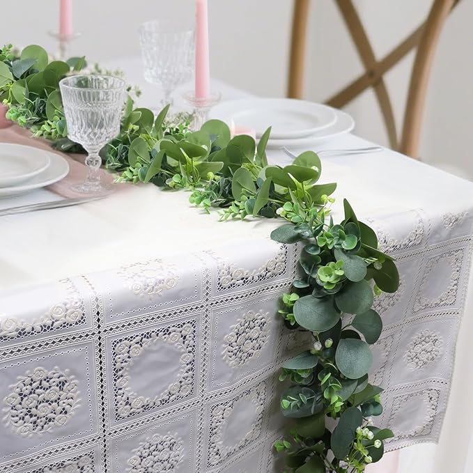 Artificial Eucalyptus Garland, 5.9FT Greenery Garland Vines Decoration, Faux Silver Dollar Eucalyptus Leaves for Table Home Wedding Mantle Party Indoor Decor