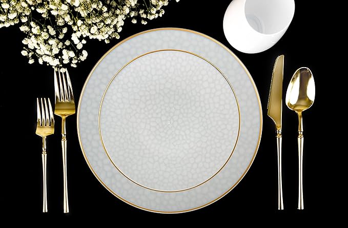 PLASTICPRO 30 Pack Hammered Plastic Plates Heavyweight Disposable Plastic Plates Elegant Transparent White Hammered Gold Rim Platsic Party Dishes (Transparent White With Gold Rim, 7'' INCH PLATES)