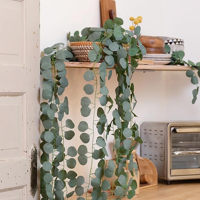 CQURE 8Pcs Eucalyptus Garland,Artificial Eucalyptus Leaves Table Greenery Garland Wreath Spring Vines for Wedding Party Table Bedroom Wall Room Decor