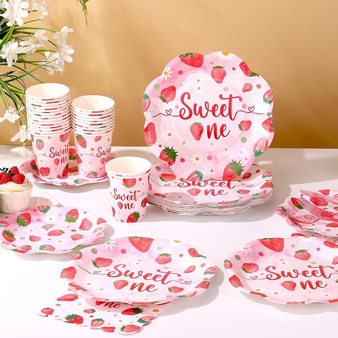 Strawberry First Birthday Decorations for Girl, Strawberry First Birthday Plates Serves 24, Strawberry Plates, Strawberry 1st Birthday Decorations, Berry Sweet One Birthday Party Decorations