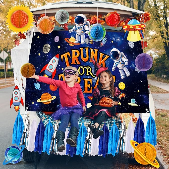 Fanfanwin 33 Pcs Halloween Space Trunk or Treat Car Decoration Kit for SUV Solar Universe Party Favors Decorplanet Lanterns Rocket Astronaut Spaceship Balloon for SUV Garage Archway Indoor Outdoor